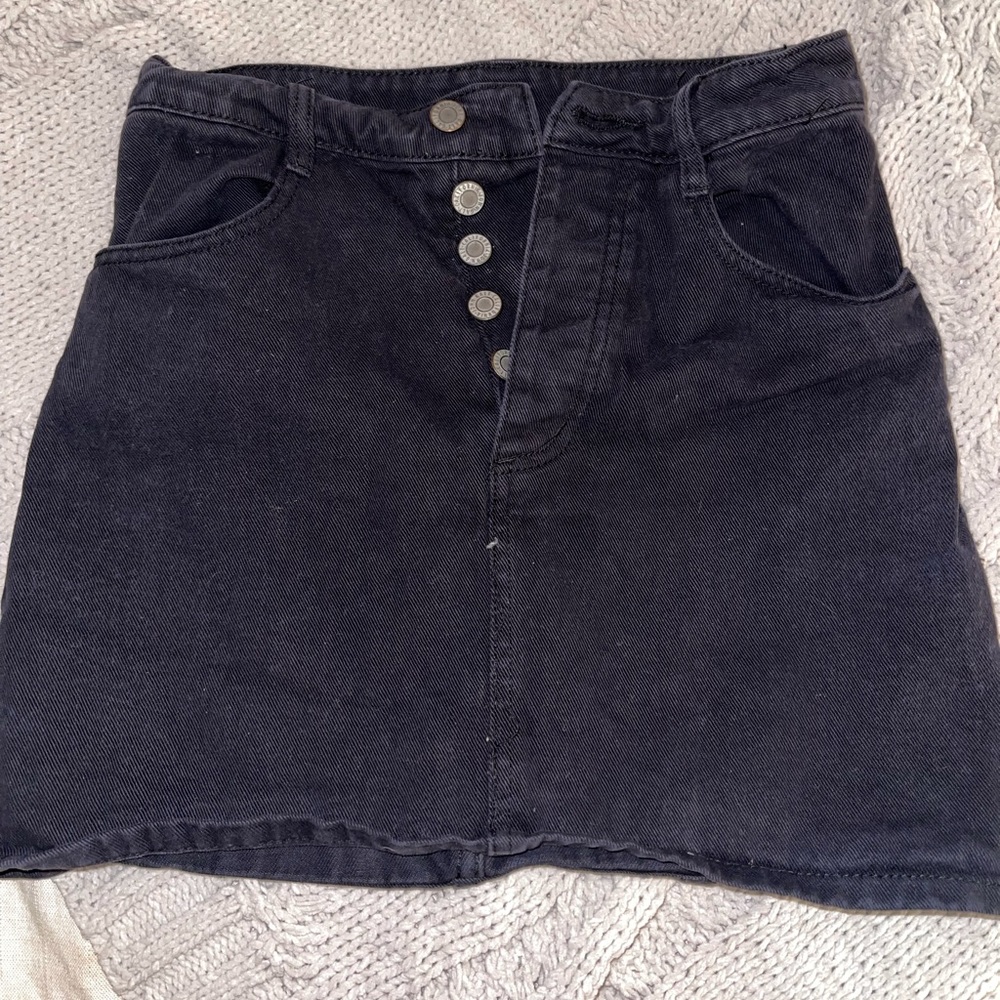 Brandy Melville Skirt